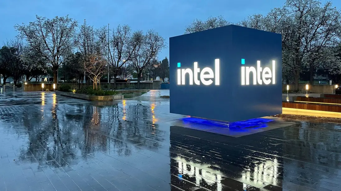 newsroom-robert-noyce-bldg-2.jpg.rendition.intel_.web_.1920.1080